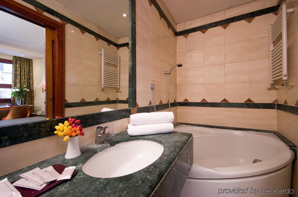 Hotel Borromeo 3*