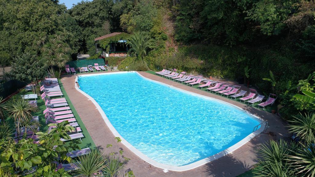 Seven Hills Village Rome