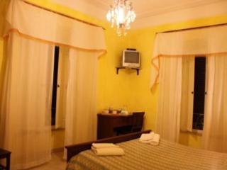 Eleven Star Hotel Rom