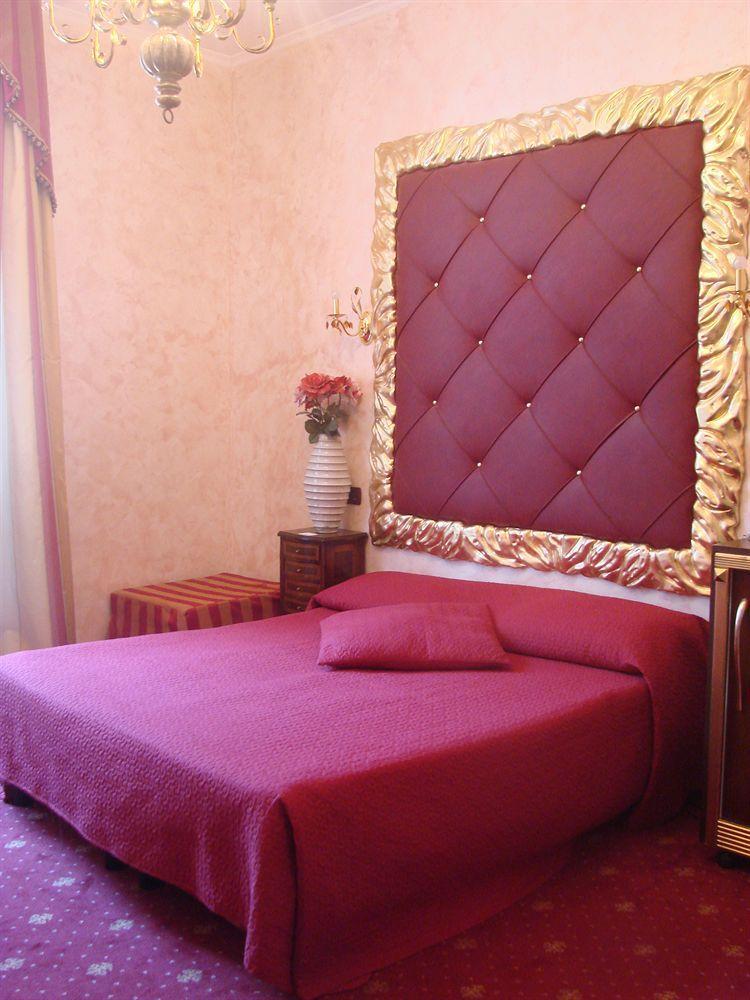 Residenza Vaticana Gjestgiverier Roma