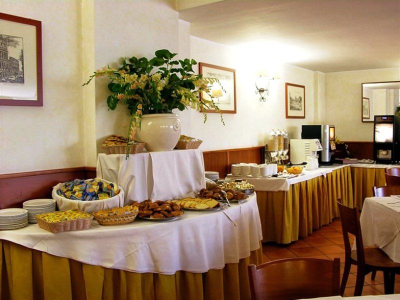 Warmthotel Hotell