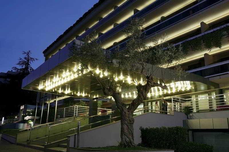 Courtyard By Marriott Park 4*