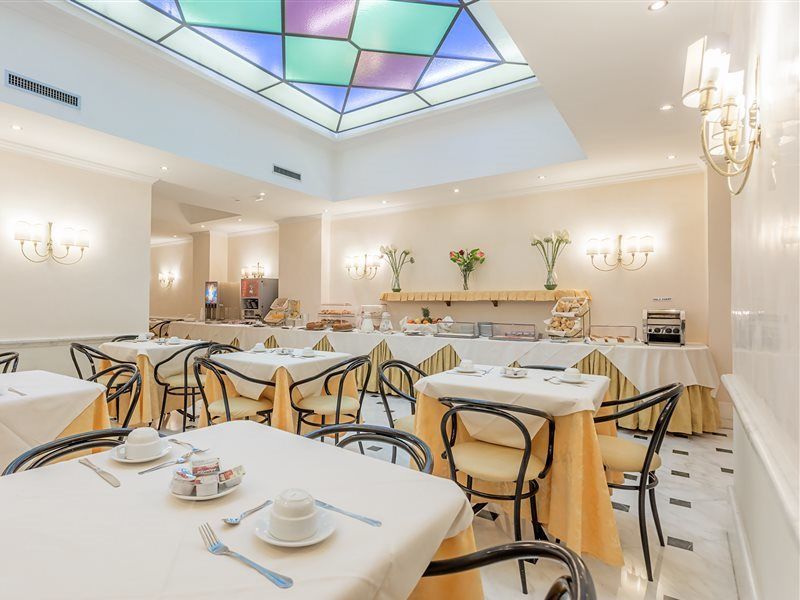 Raeli Luce Hotel Roma