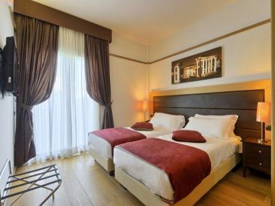 Ginevra Palace 3* Roma