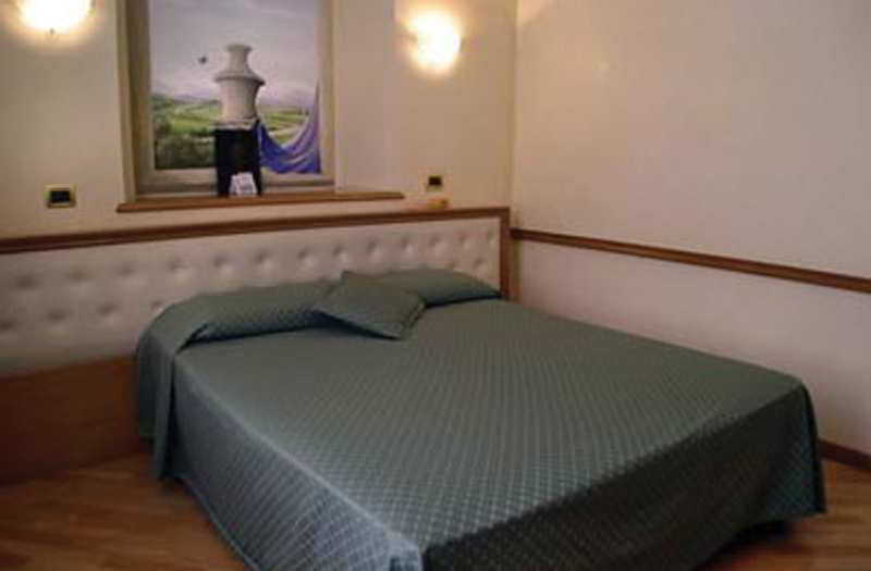 Hotel Regina Margherita 3*