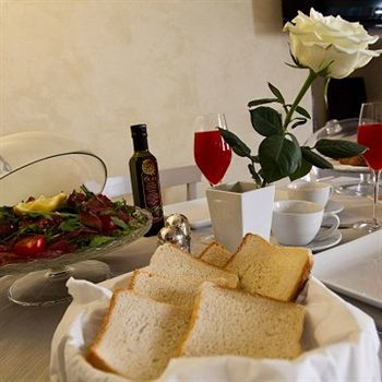 Teichnersuite 2* Roma