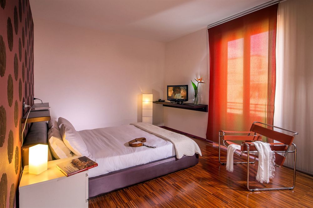 Dreaming Roma