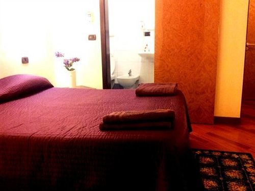 Affittacamere Termini Station 3*