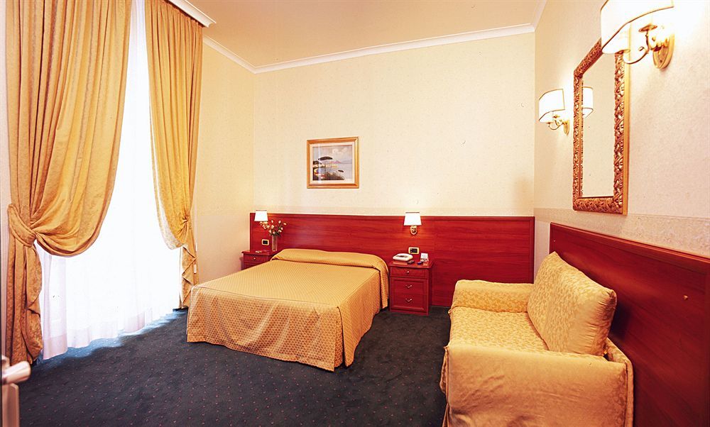 Astoria Garden Hotel