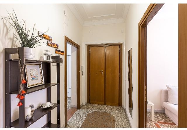 Emi House San Giovanni , Intero - 80 Mq * Roma
