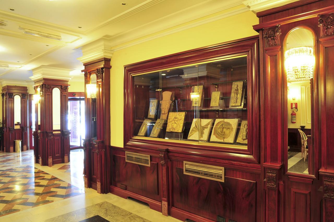 Hotell Regent 4*