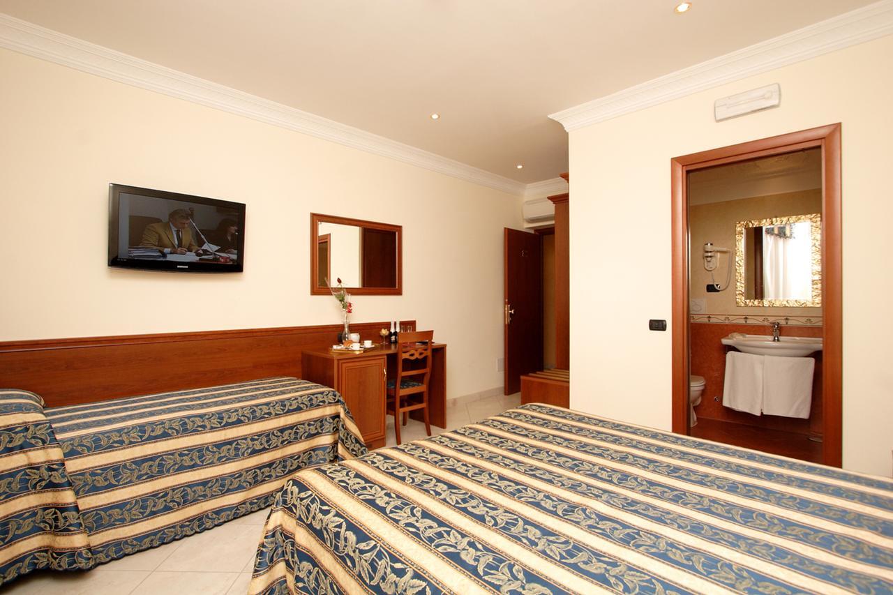 Galaxy Bed and breakfast Roma