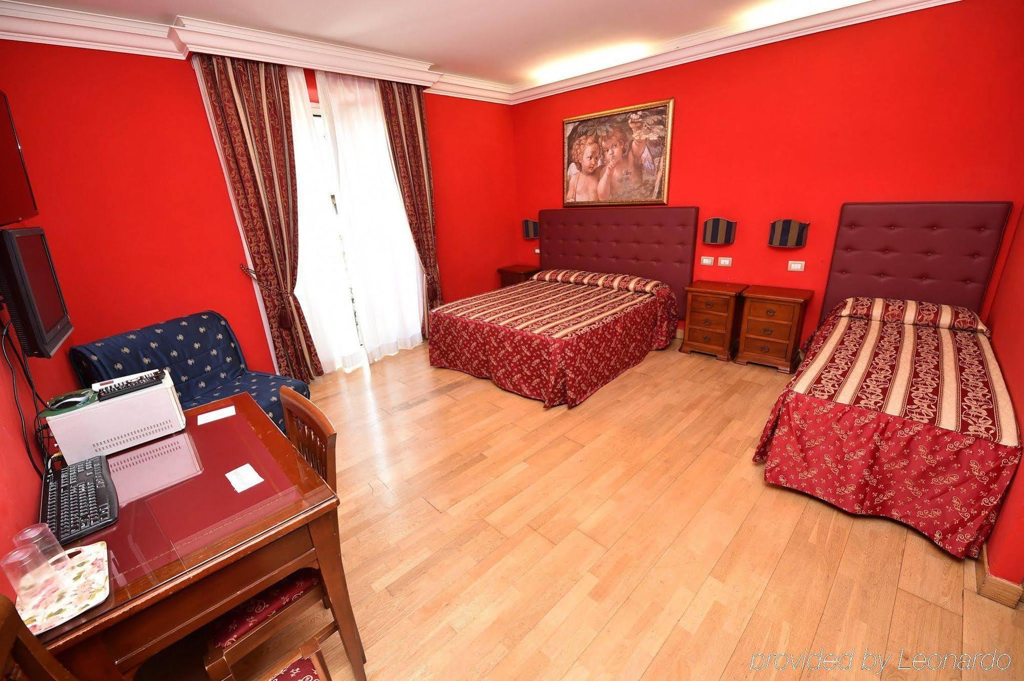 Hotel Augustus