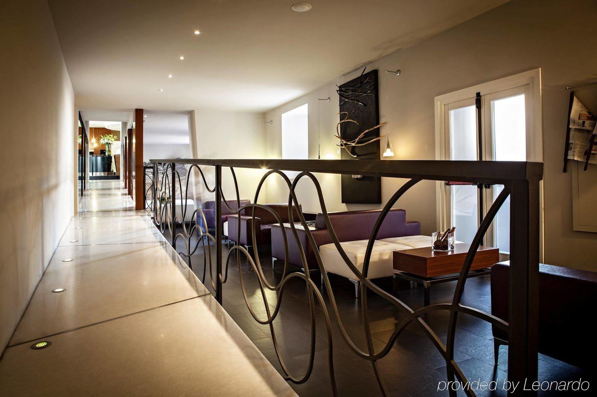 Hotell Metropolis - Di Charme 4*