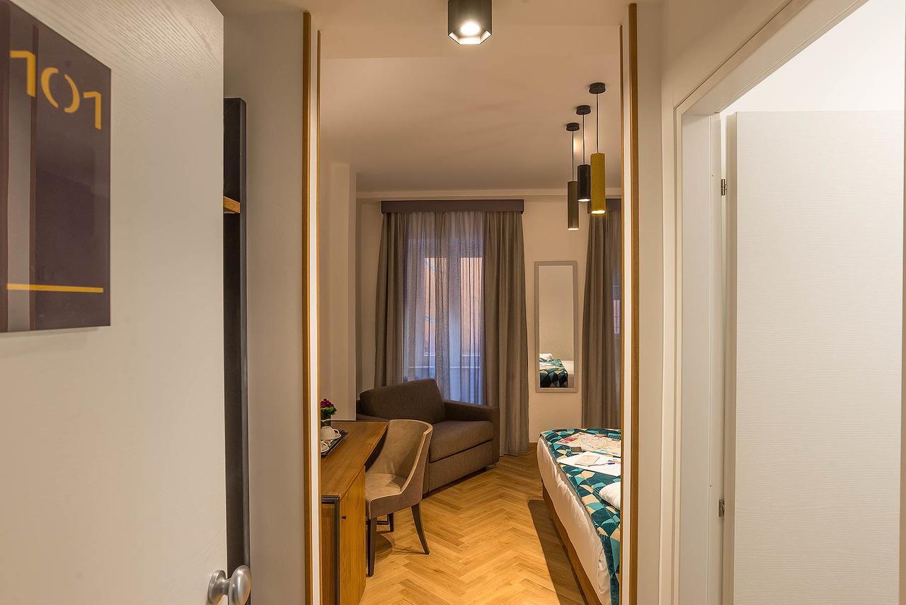 Hotel Navona Essence 3*