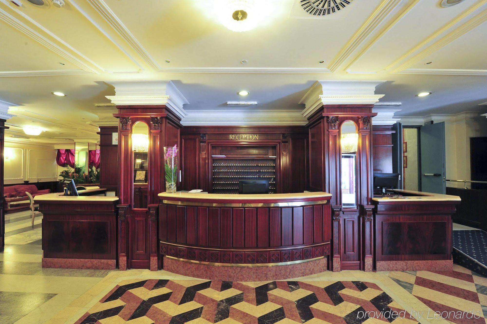 Hotell Regent 4*