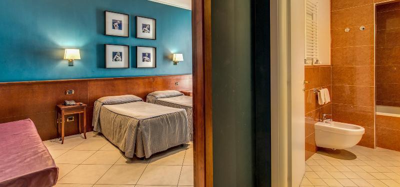 Taormina Hotel 2*