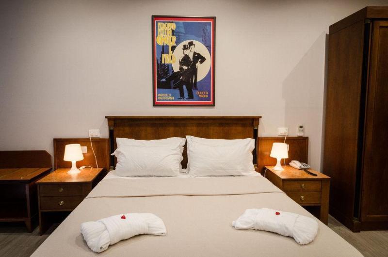 Rona 2* Rome