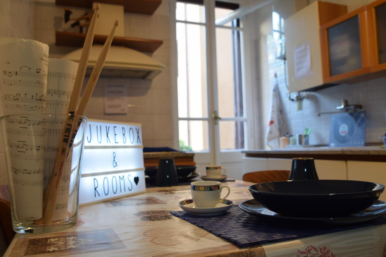 Jukebox & Acomodação com café da manhã  Roma