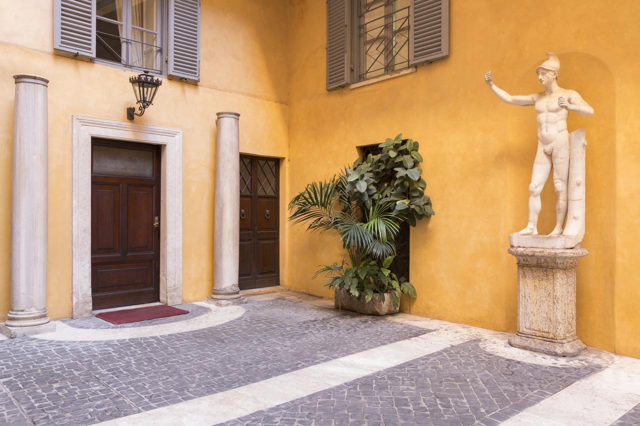 Martius Private Hotel 4*