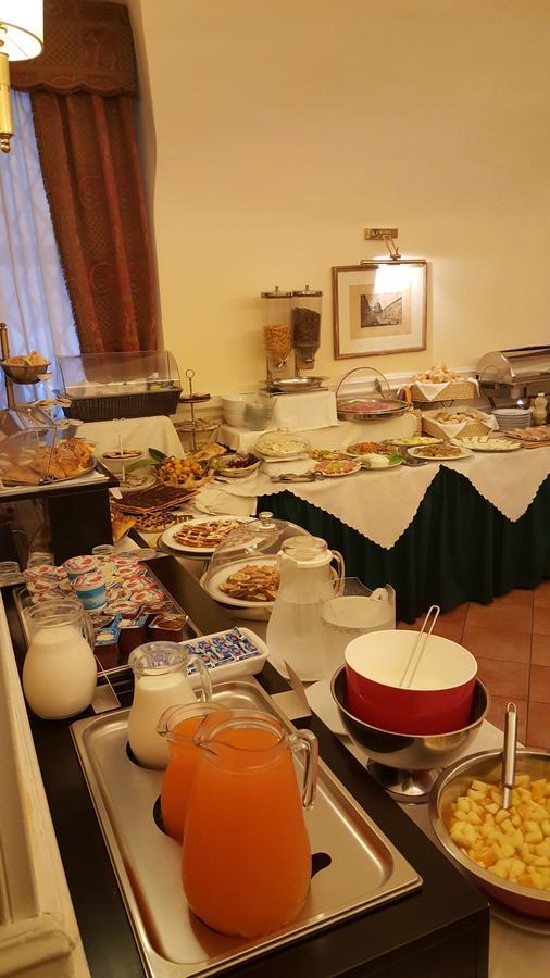 Relais Antico Palazzo Rospigliosi Hotell 4*