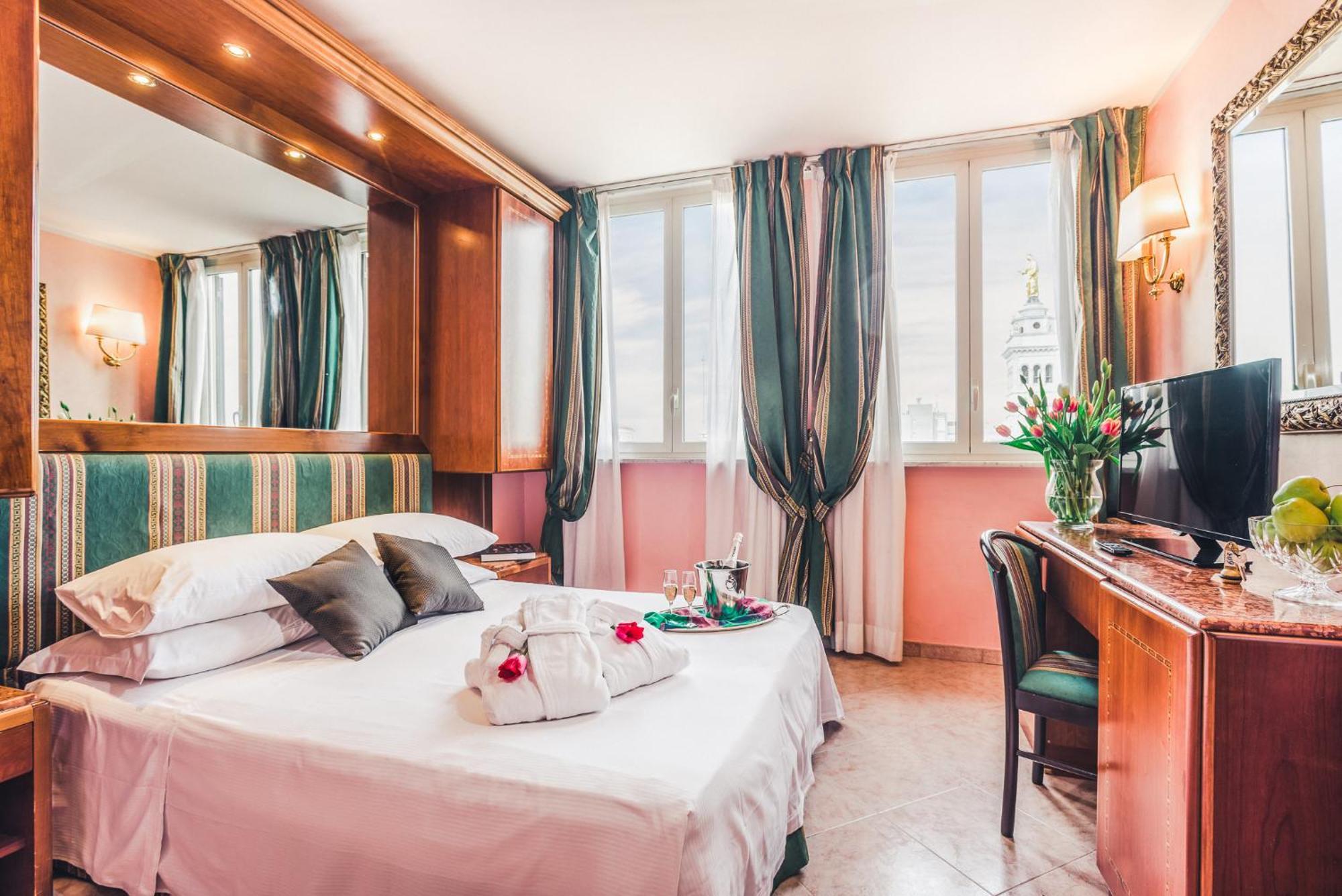 Raeli Siracusa Hotell Roma