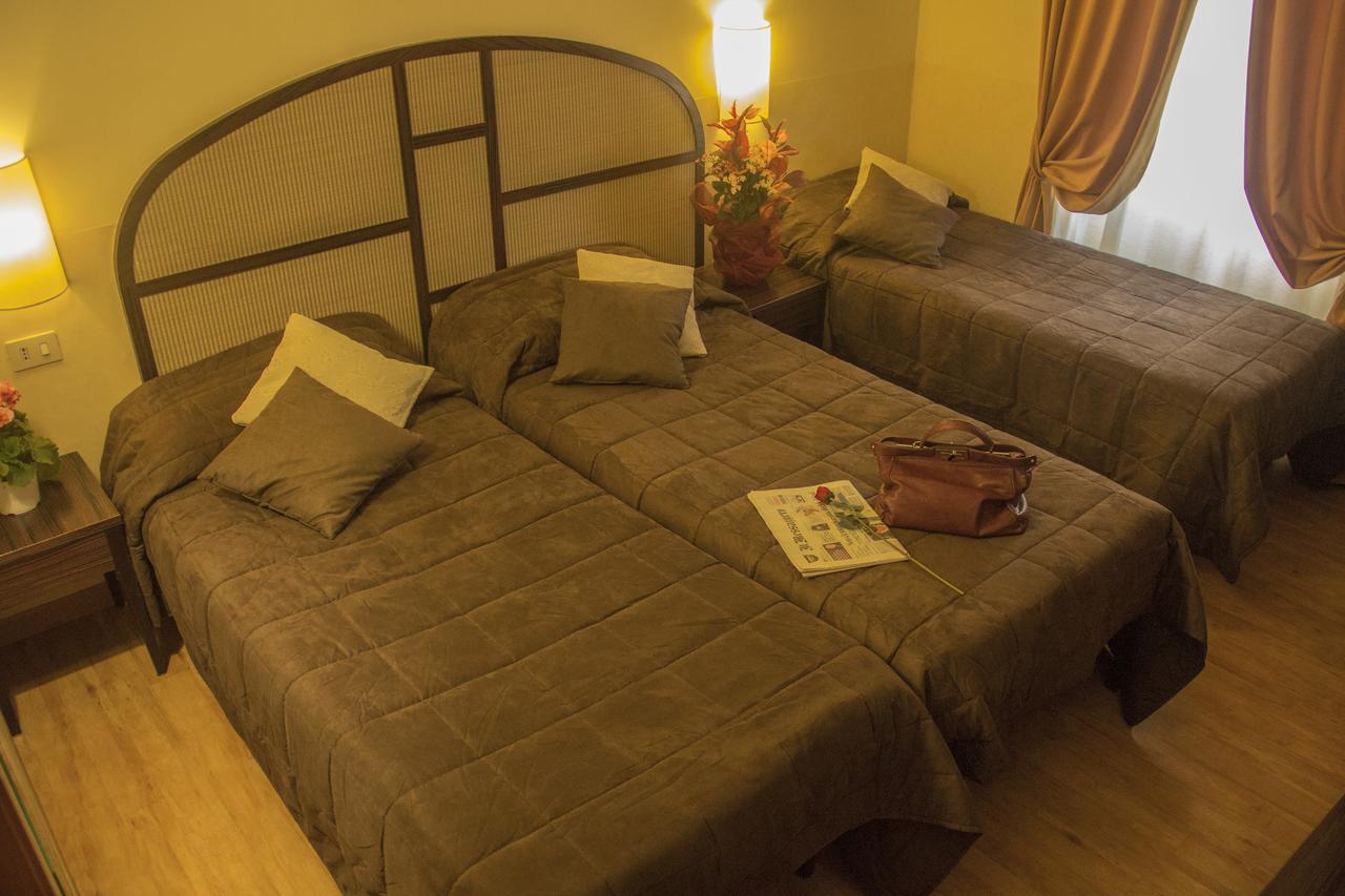 Hotel Novecento 3*