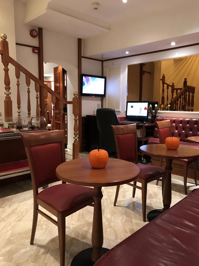 San Carlo Roma