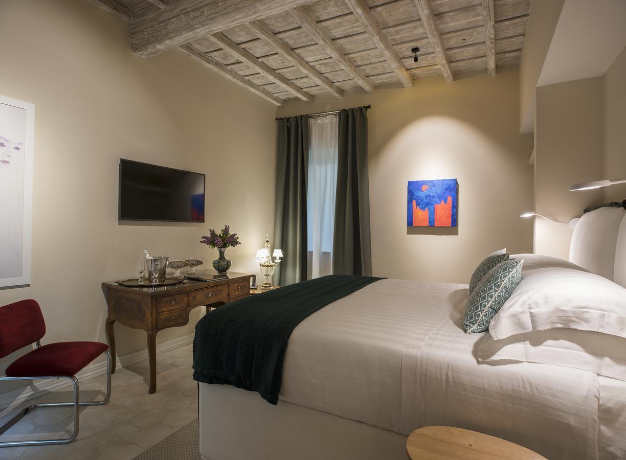 Palazzo Caruso 4* Roma