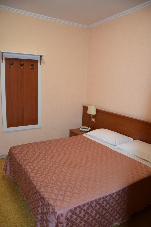 Bruna Hotell Roma