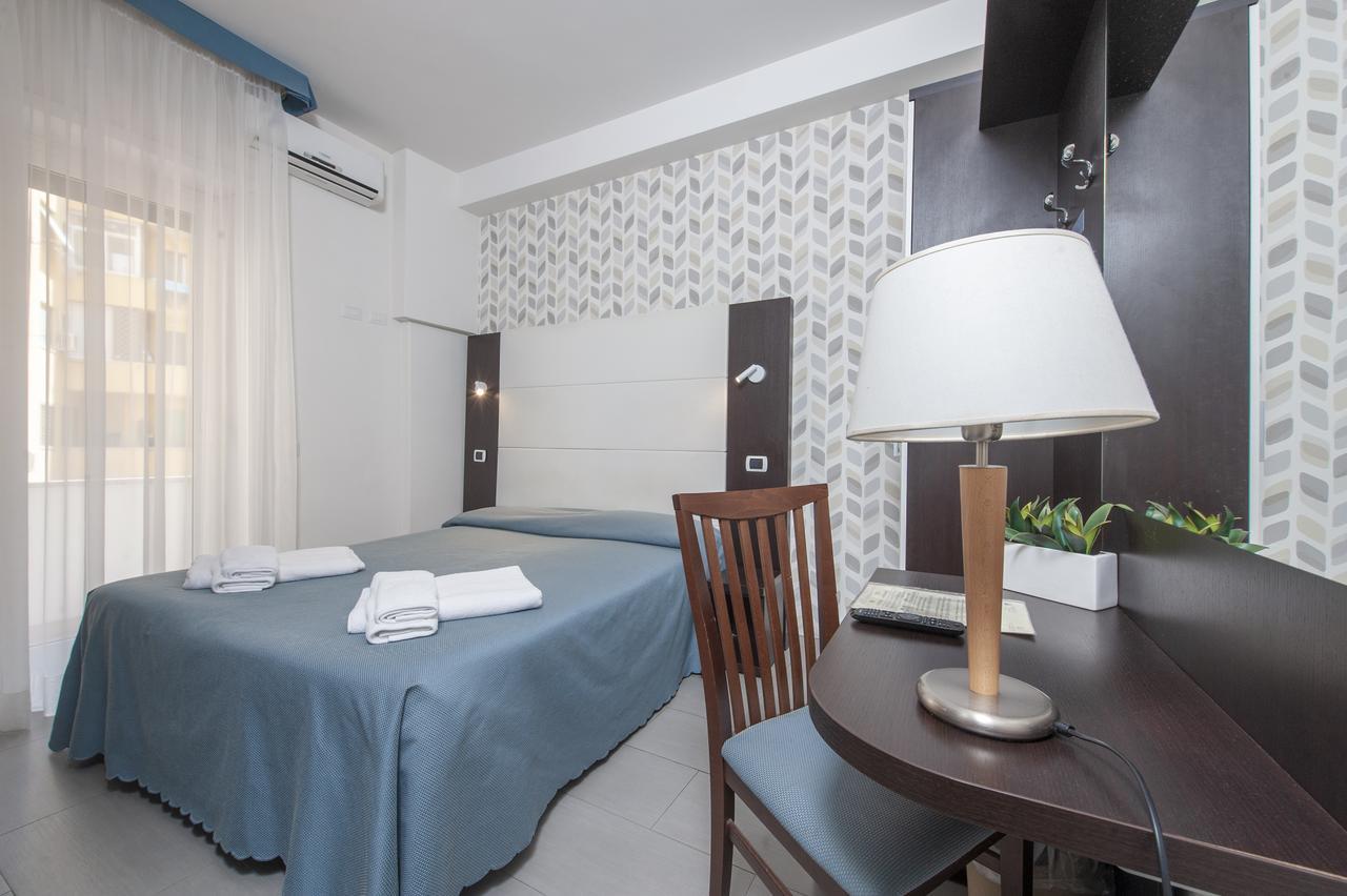 Acomodação com café da manhã  Armonie Romane 5*