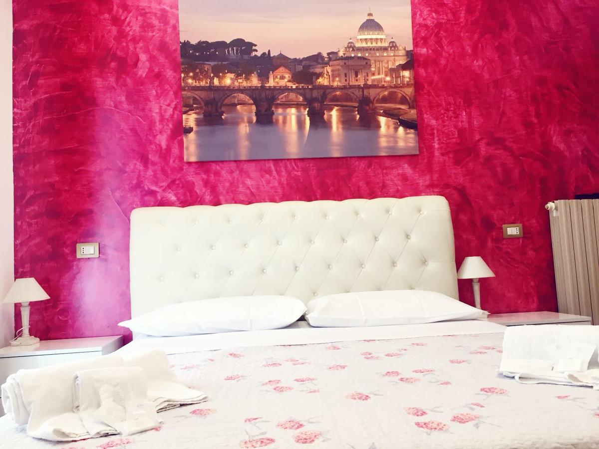L'angelo Di Borgo Alojamento de Acomodação e Pequeno-almoço 3*
