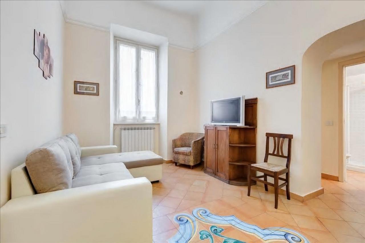Flaminia 26 Rom