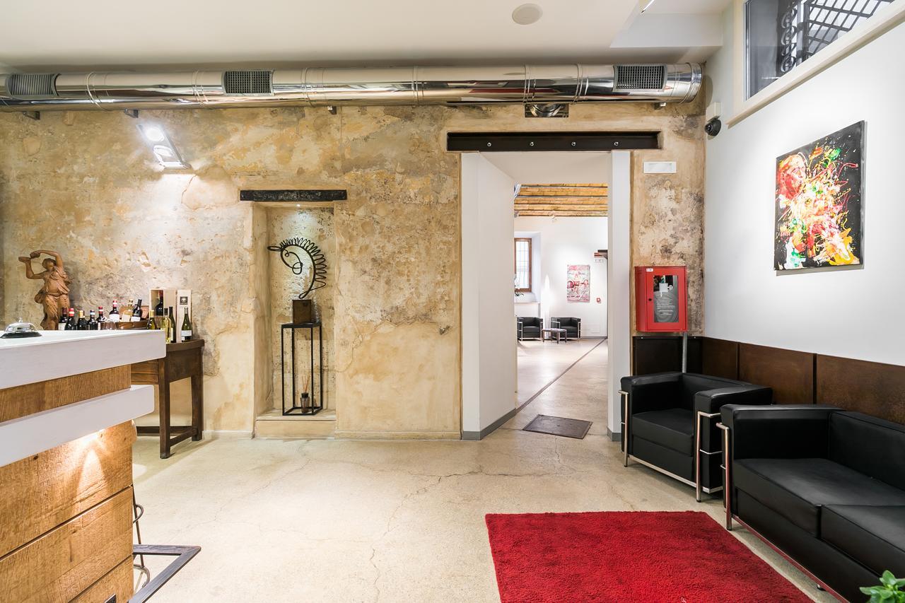 La Rovere Hotell