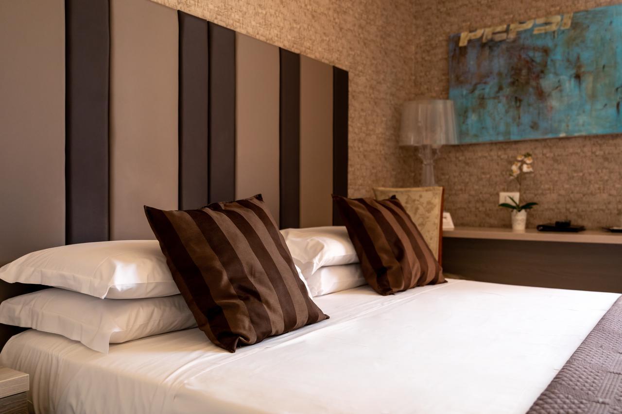 Blue Luxury Gjestgiverier Roma