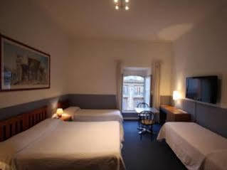 Bed and breakfast Tourist House Roma
