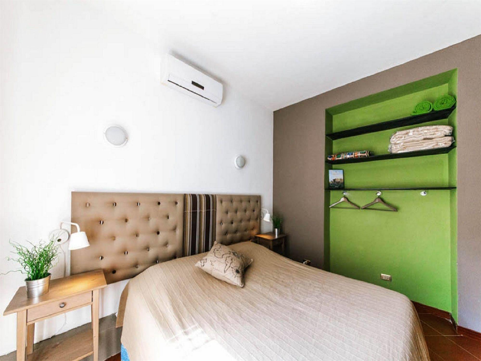 Signor Colosseo Bed and breakfast 2*