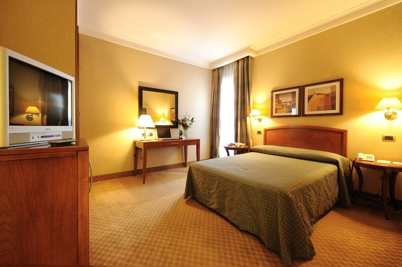 Hotel Lh Lloyd 3*