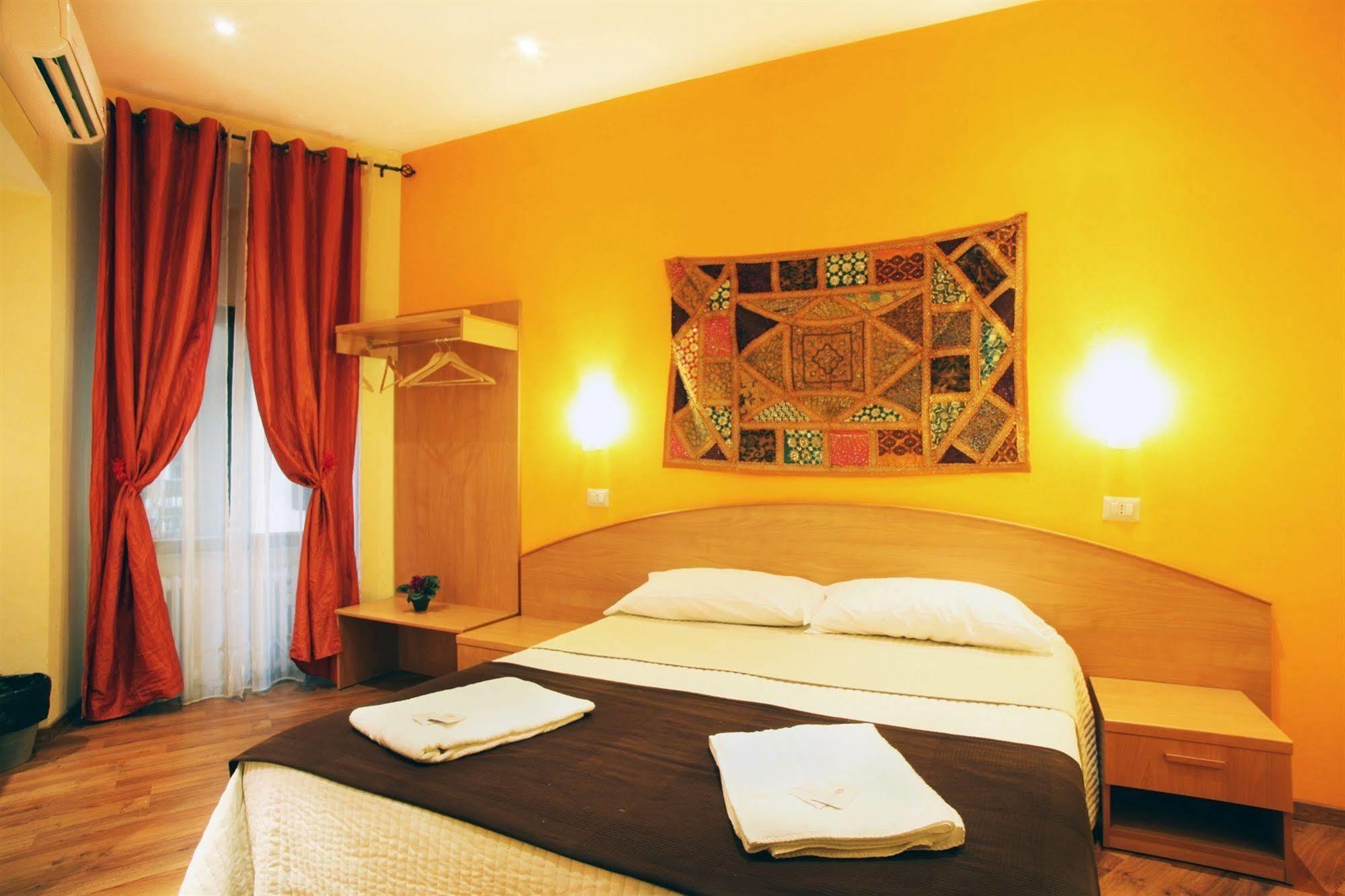 Domus Domas & Boutique - Golden Keys Collection Bed & Breakfast