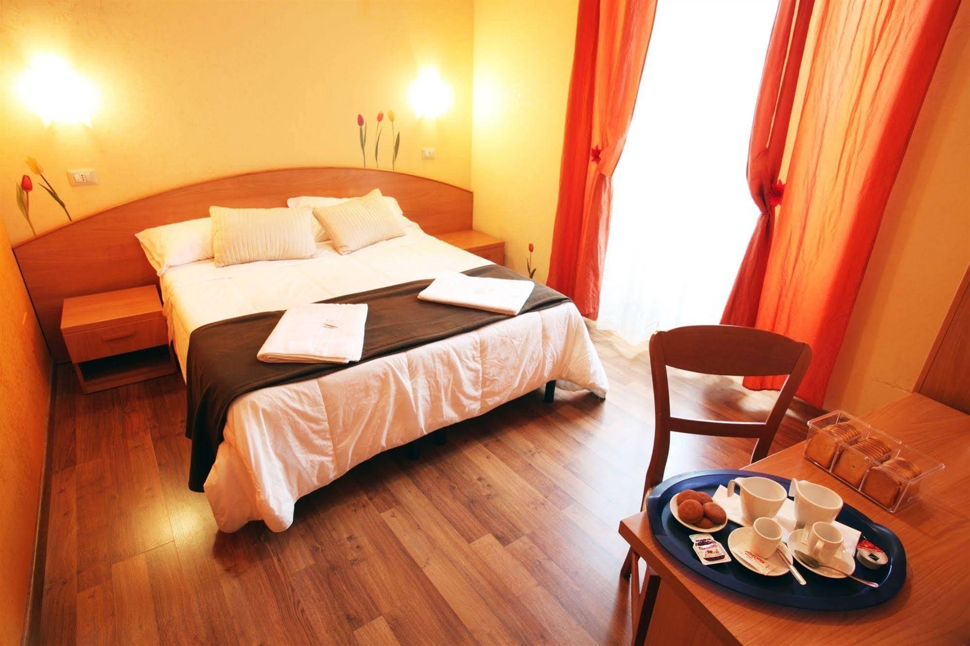 Domus Domas & Boutique - Golden Keys Collection 3* Roma