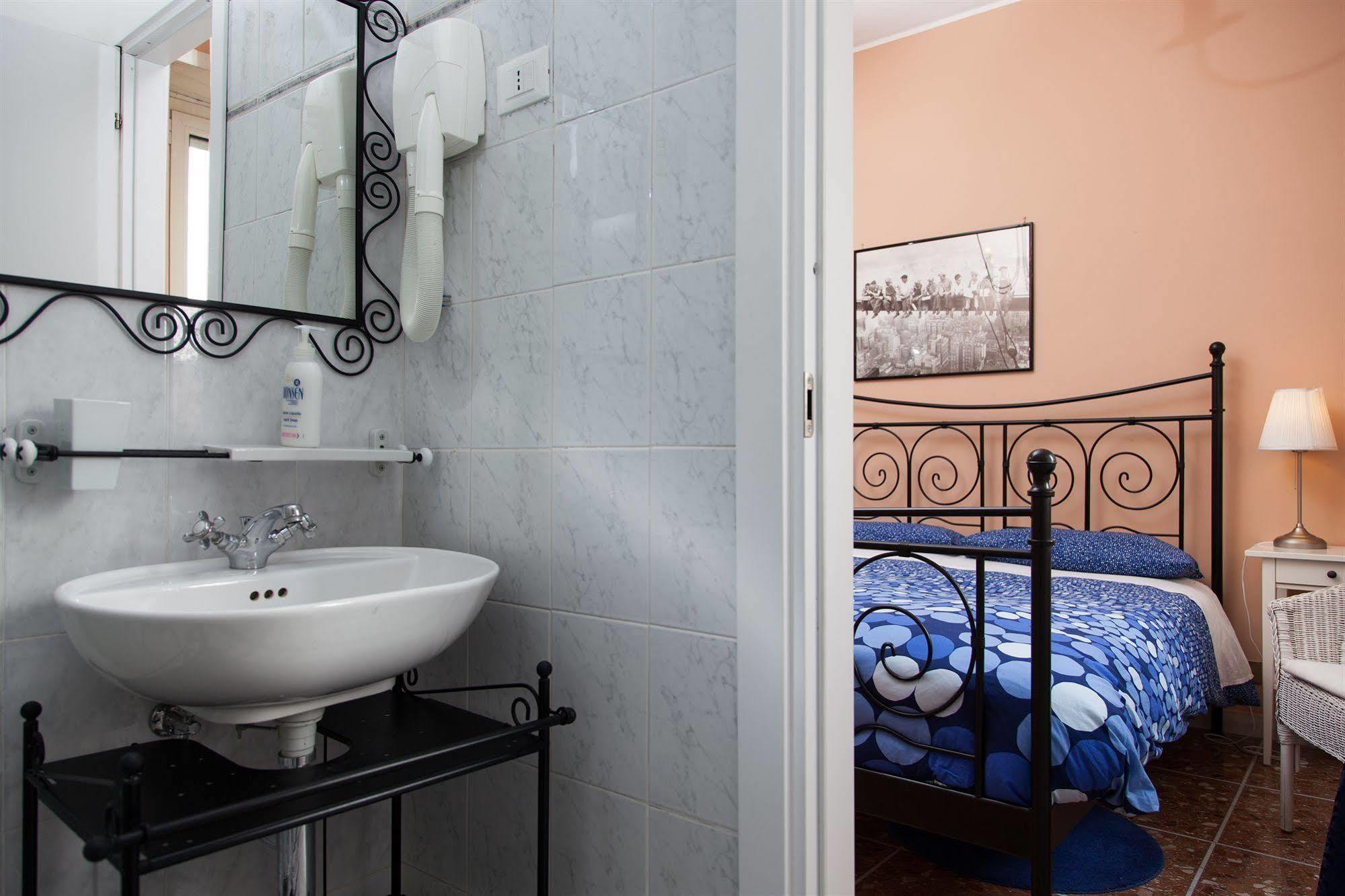 Bed and breakfast Santa Croce 2*