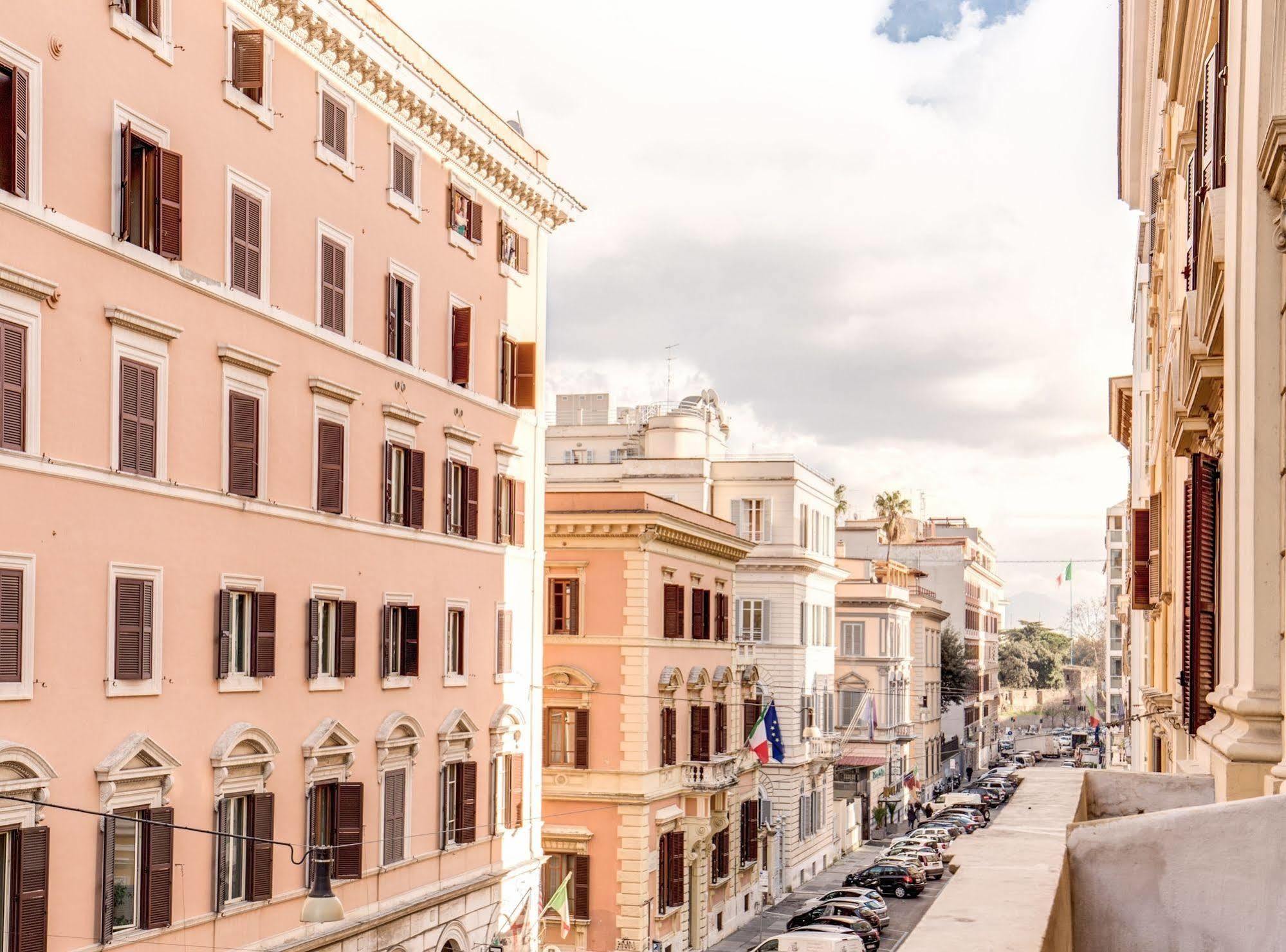 Hotel Continentale Roma