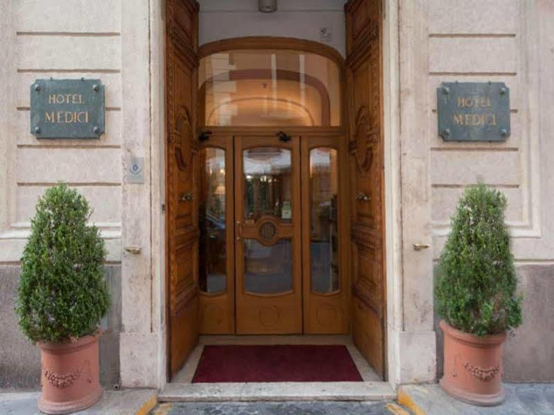 Medici Hotel 3*