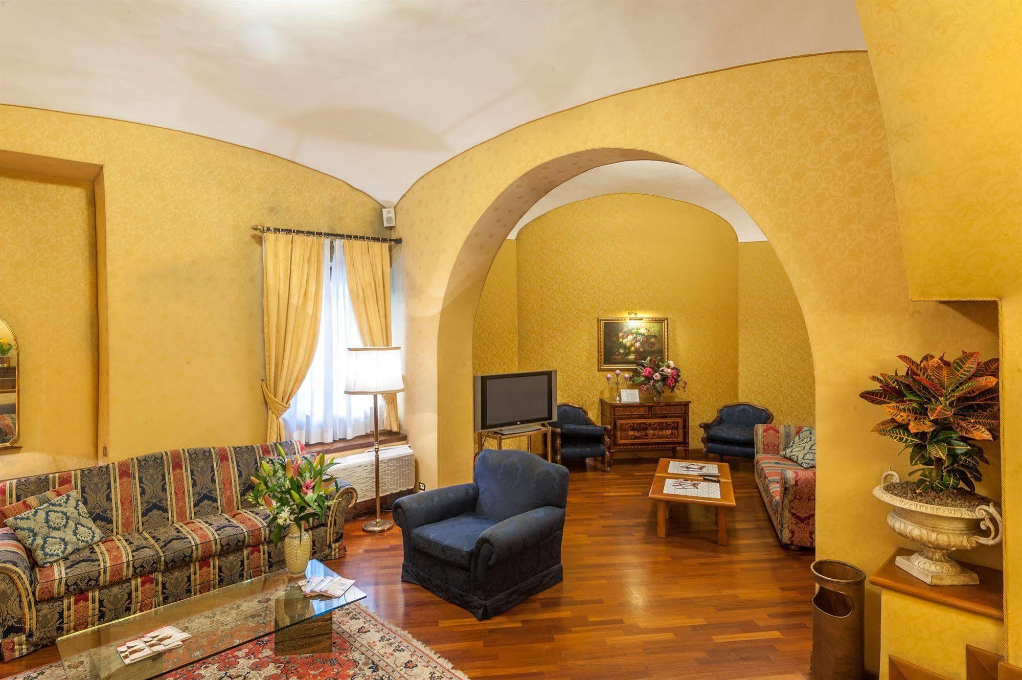 Medici Hotel 3*