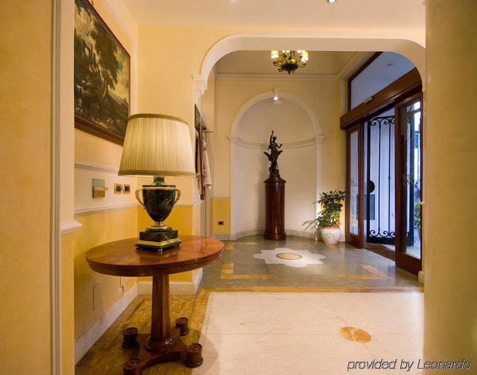 Hotel Borromeo 3*
