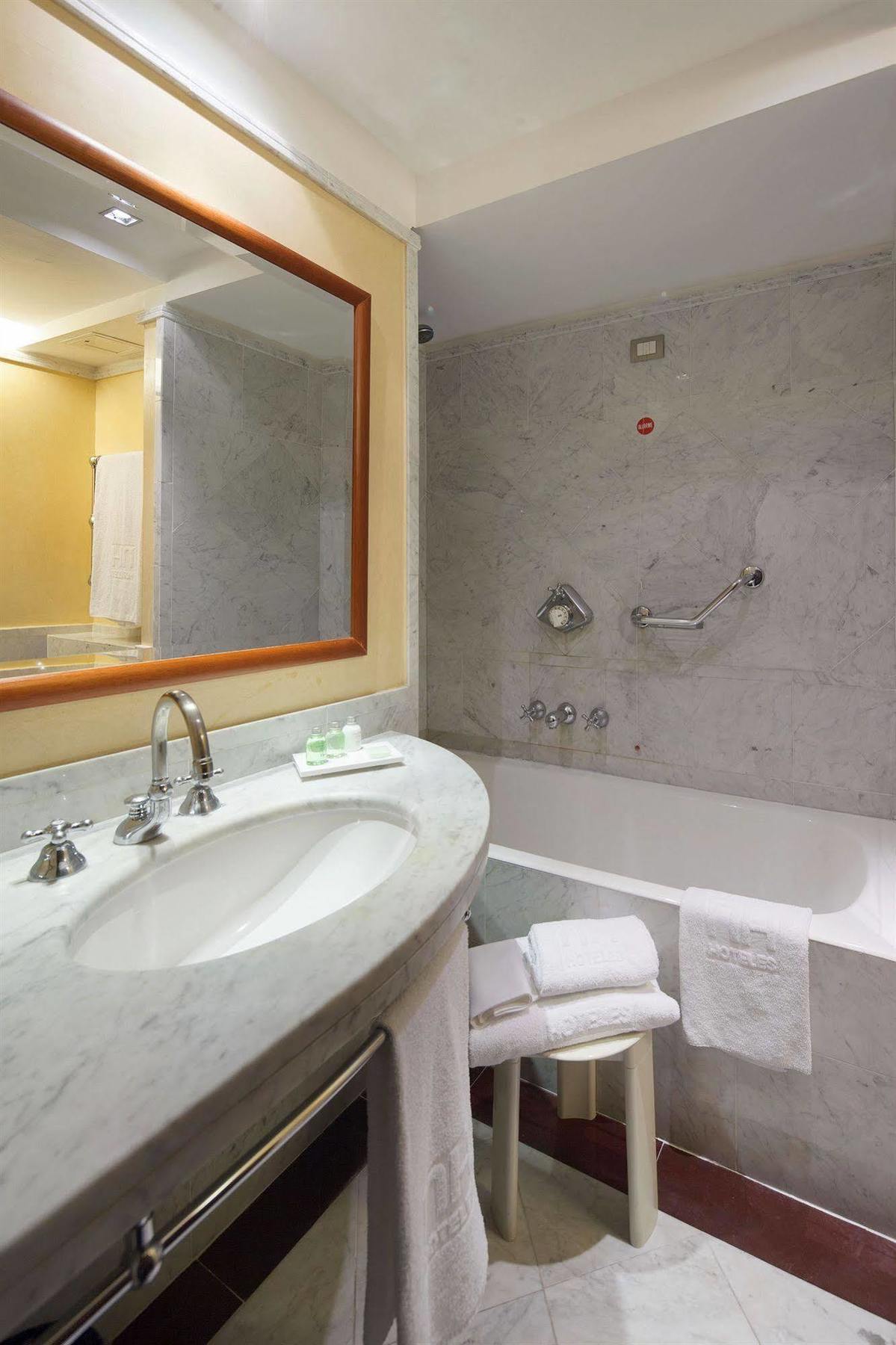 Hotel Nh Collection Centro