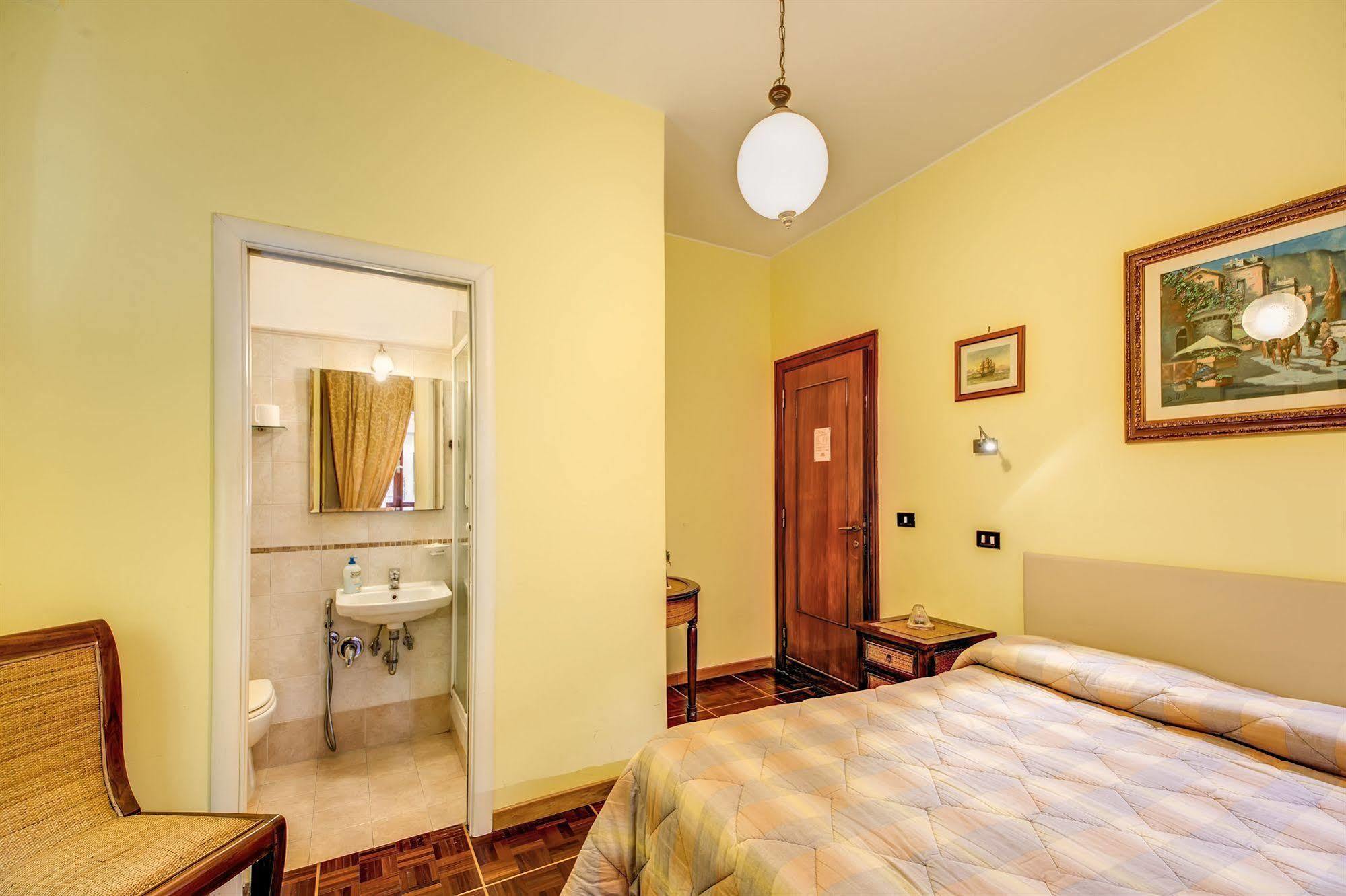 Domus Cornelia Bed and breakfast 2*