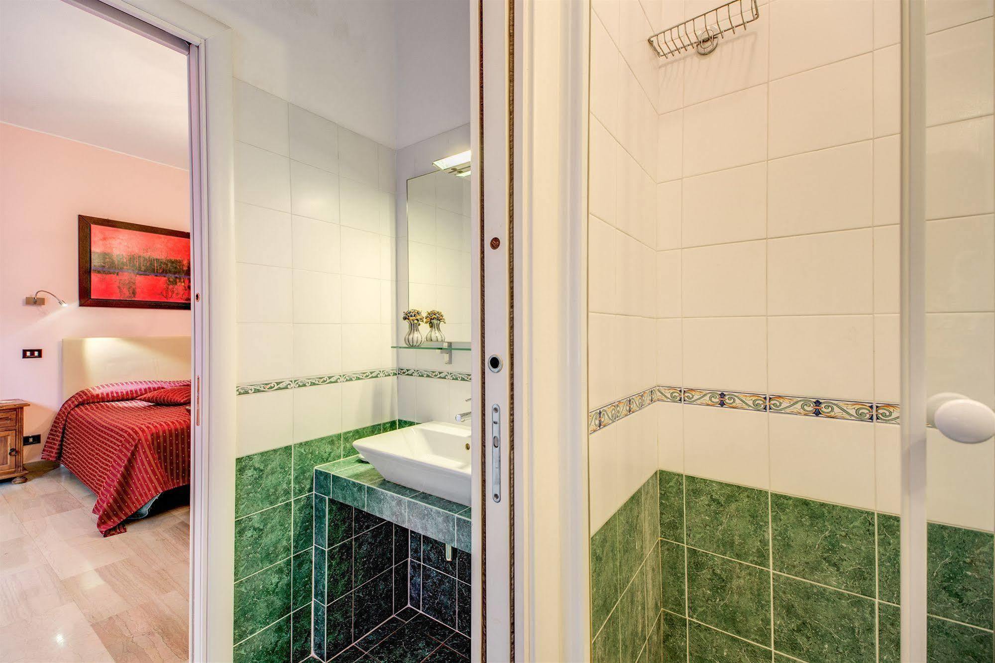 Domus Cornelia Bed and breakfast 2*