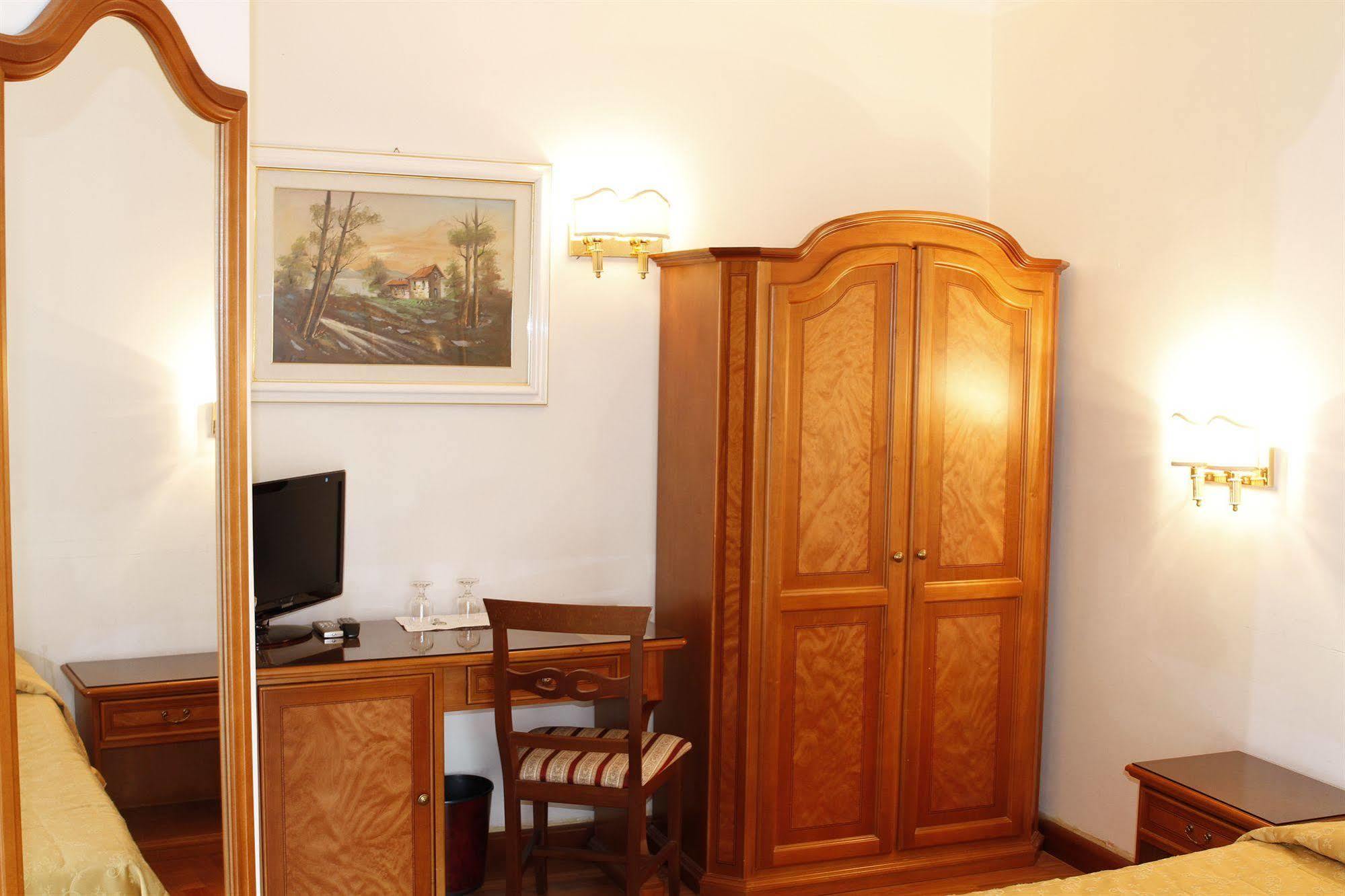 Gh San Giusto 3* Roma