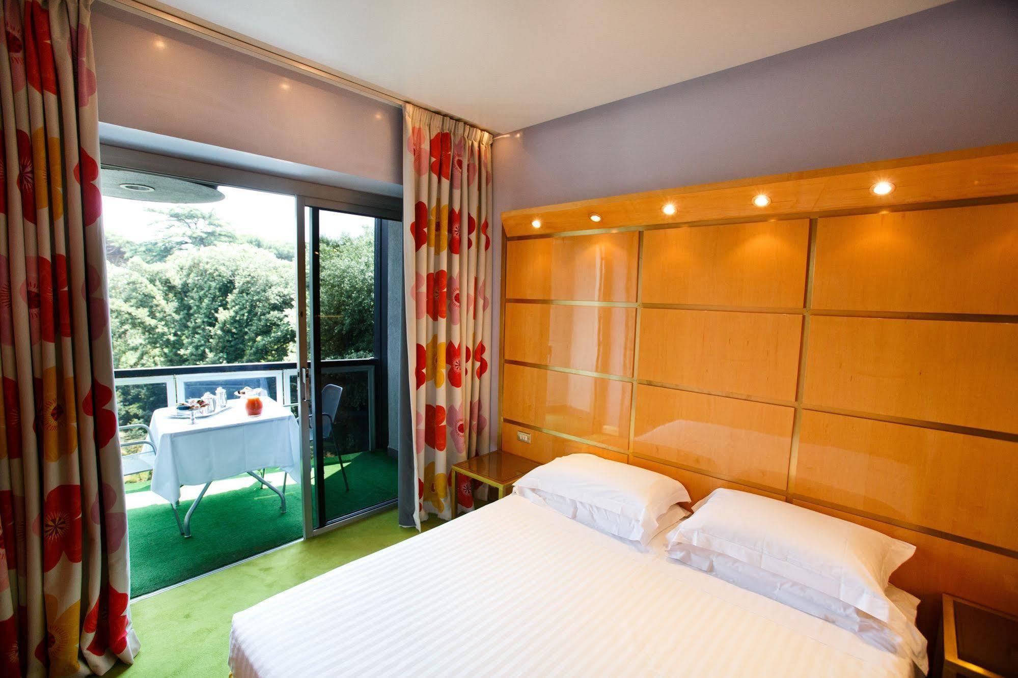 Albani 4*
